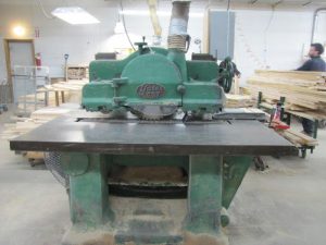 Déligneuse simple  joint de colle Yates lame de 14 pouces 600 volts