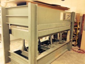 Presse 4 x 8 pieds Italpress SCF/6