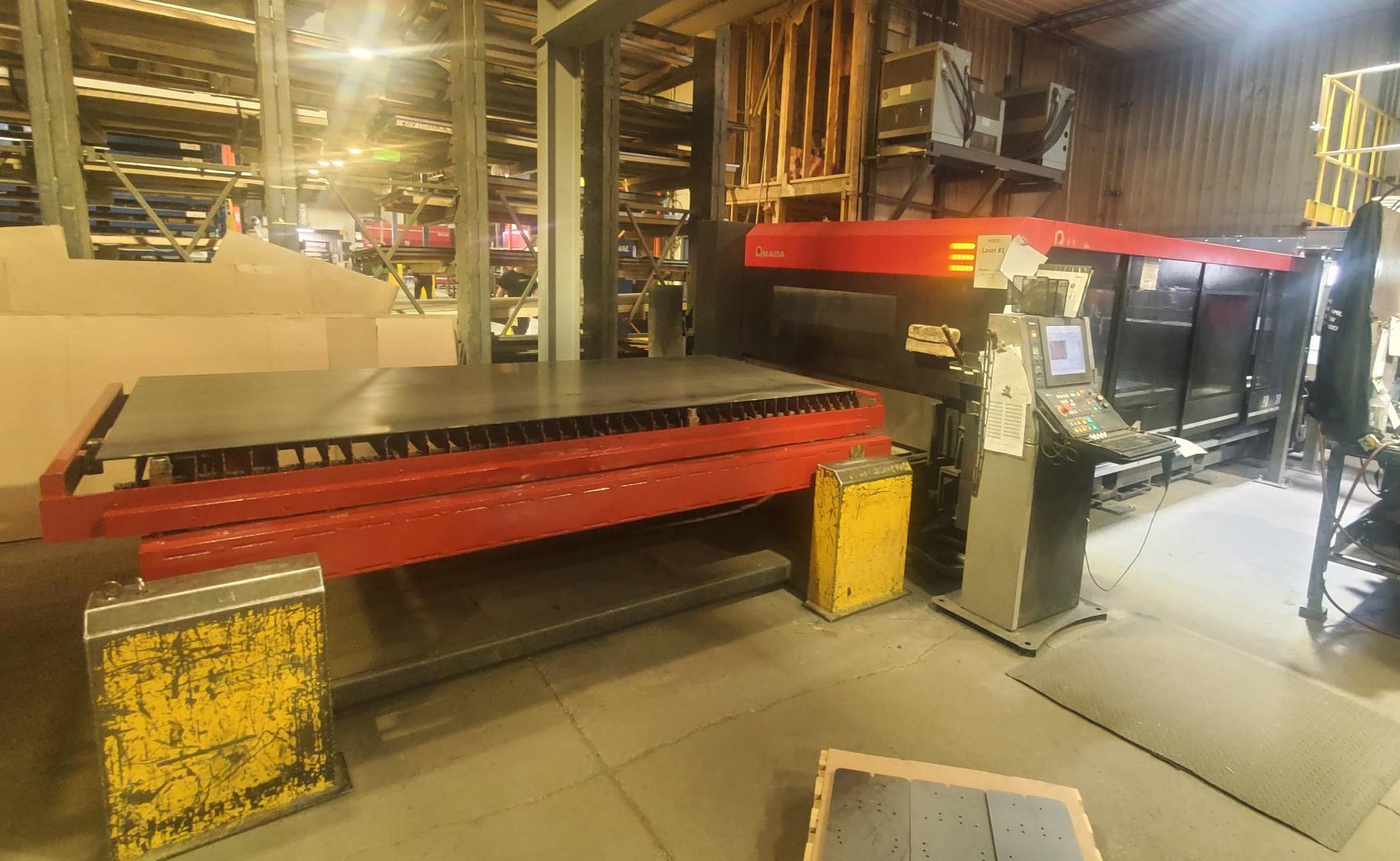 Machine de découpe laser Amada FO 3015 MII NT – Image 2