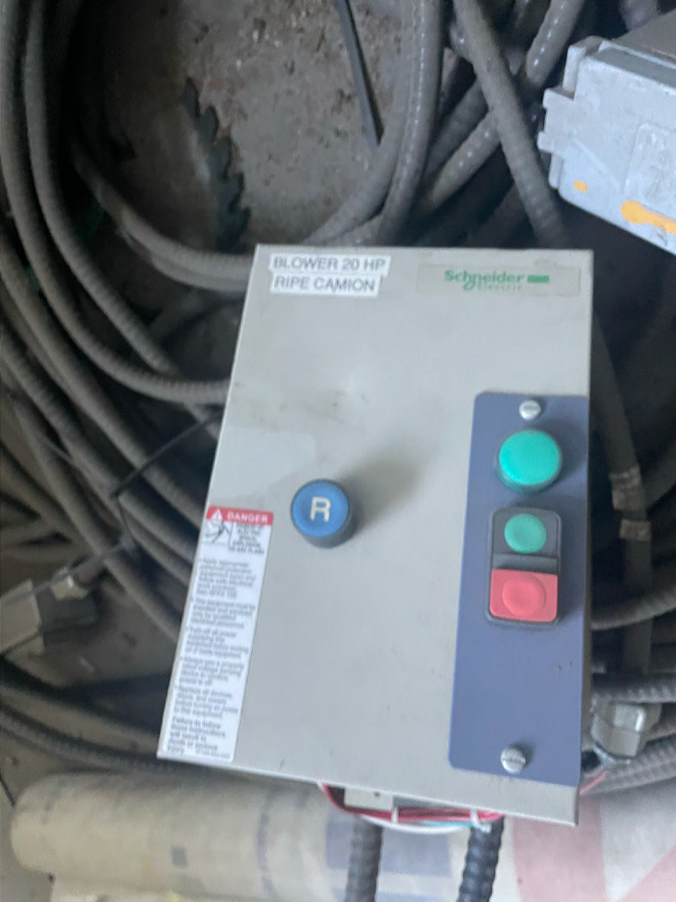 Dépoussiéreur Rousseau 10000 cfm 50hp. – Image 9