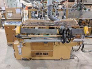 Tour à bois hydraulique Locatelli Macchine MK-CC 1200
