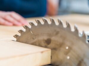 Machineries à bois usagées