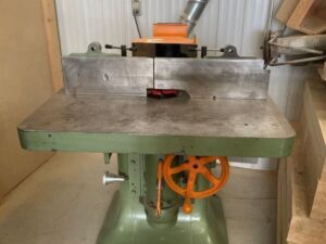 Shaper Valois