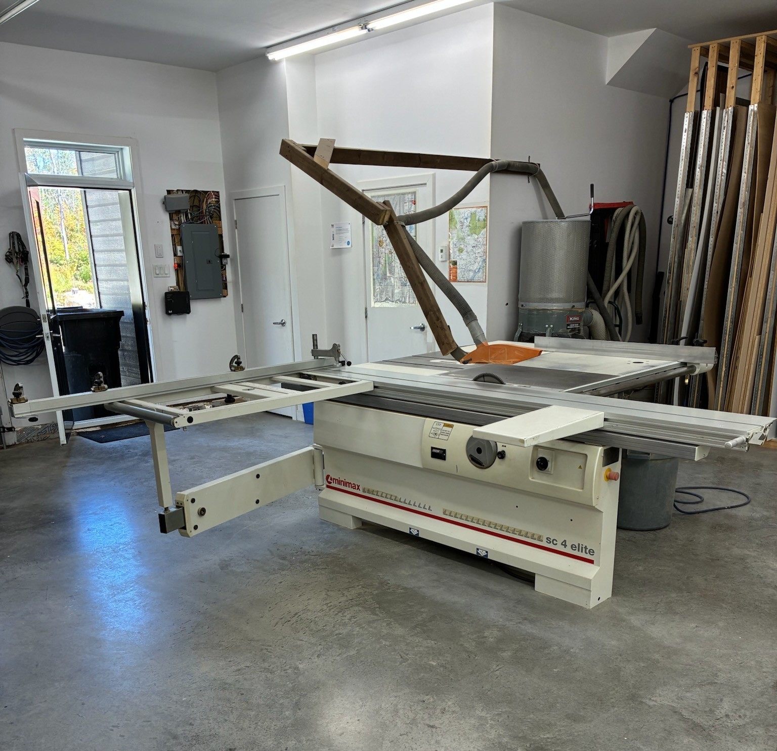 Scie a panneaux Minimax SC4W 2012