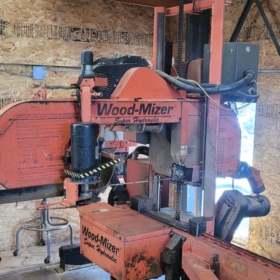 Moulin à scie WOODMIZER avec twin blade edger